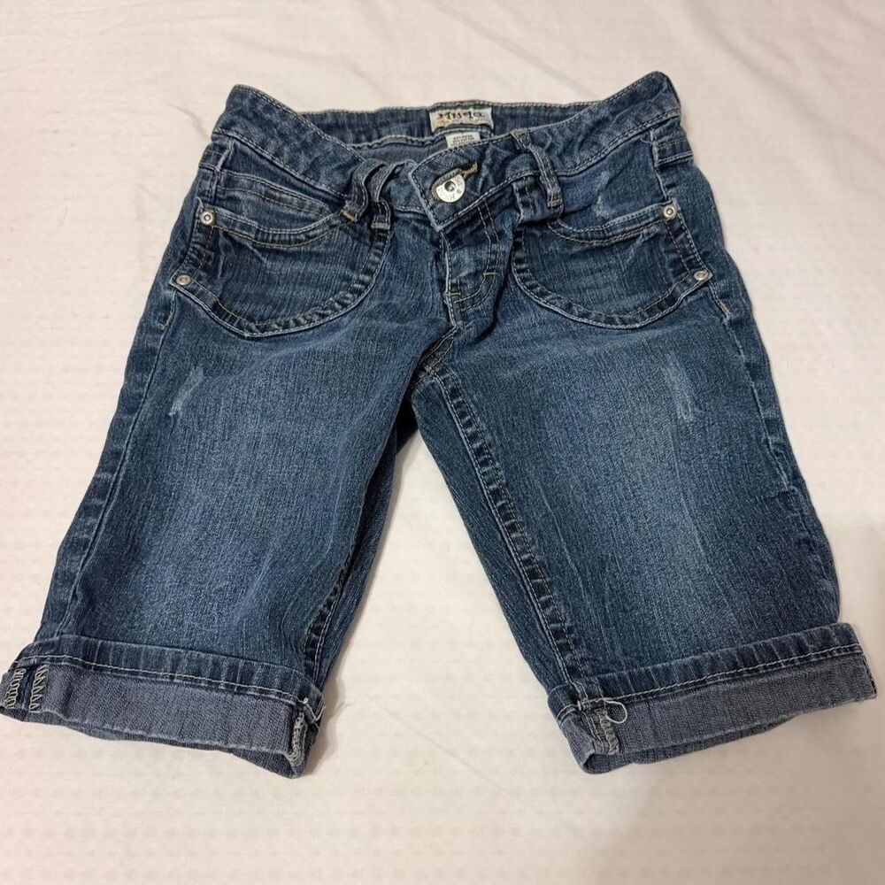 Mudd-clothing Women's Blue and Navy Jeans